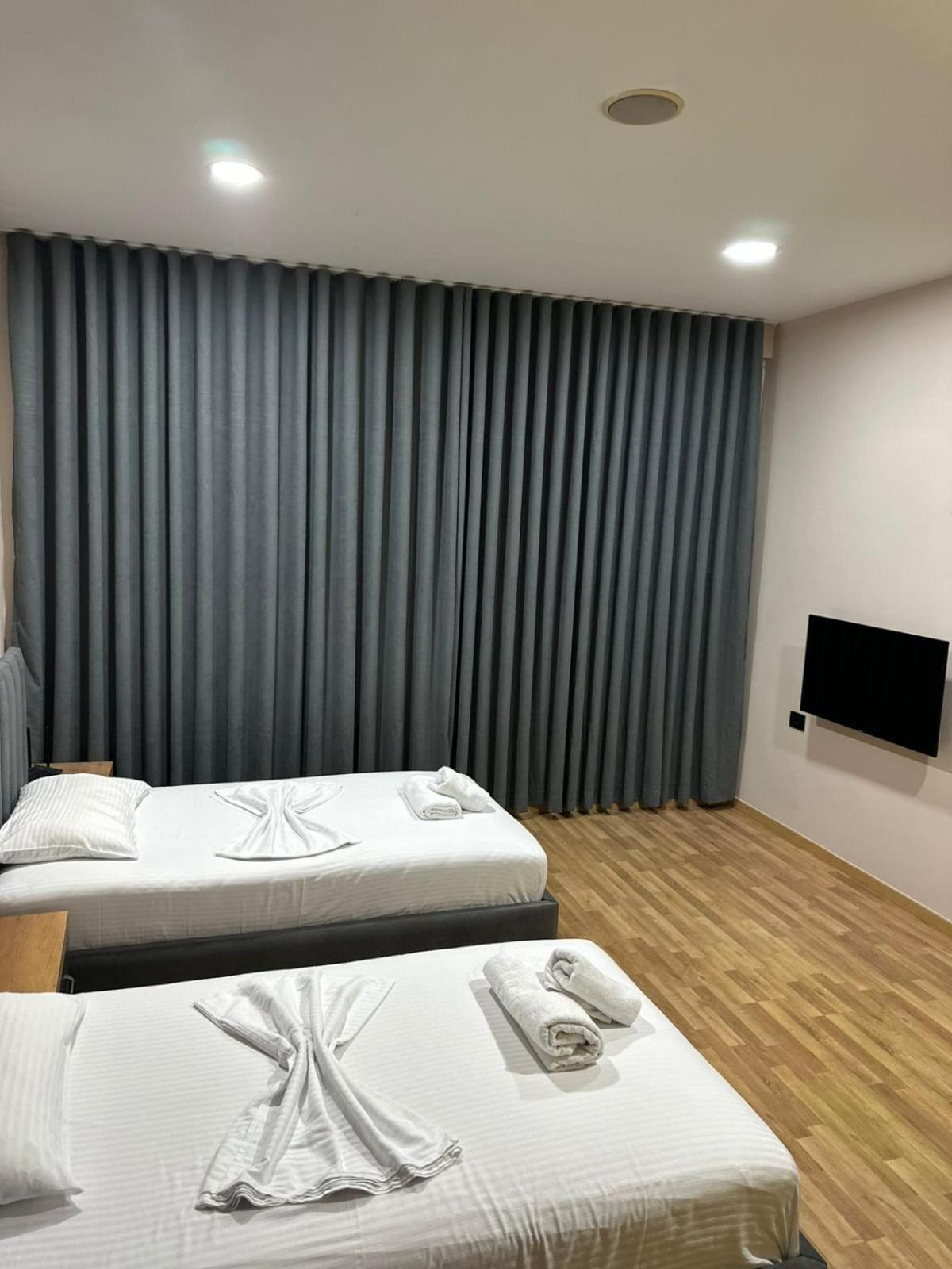 Aries Apartments Саранда Экстерьер фото